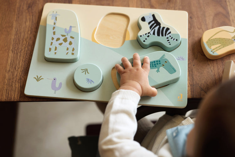 Jouets d'activité & Éveil